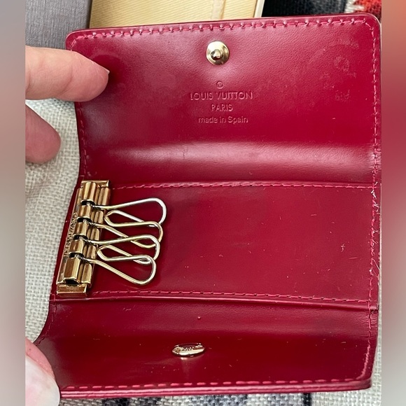 ⭐️COA⭐️LOUIS VUITTON  Vernis 4 Key Holder Monogram W/Box & Dustbag⭐️💯Authentic - Picture 6 of 10